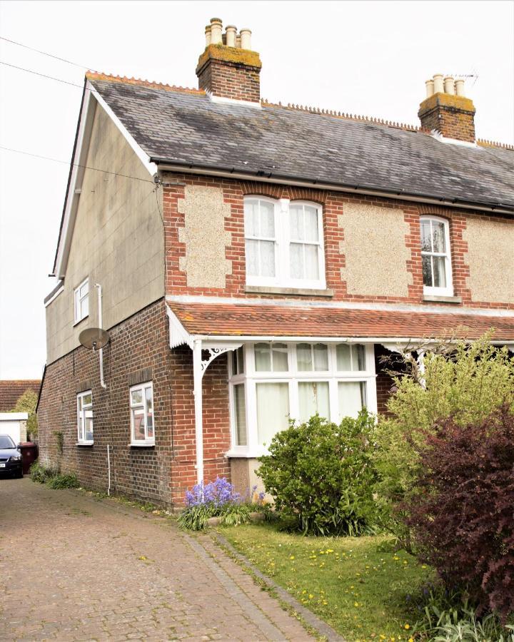The Witterings Bed And Breakfast Chichester Exterior photo